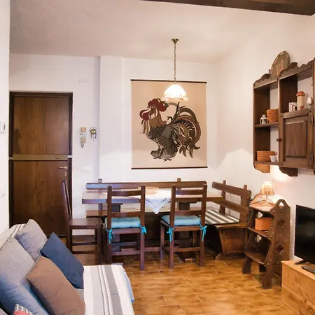 Nido Tra I Pini In Cassina Valsassina *